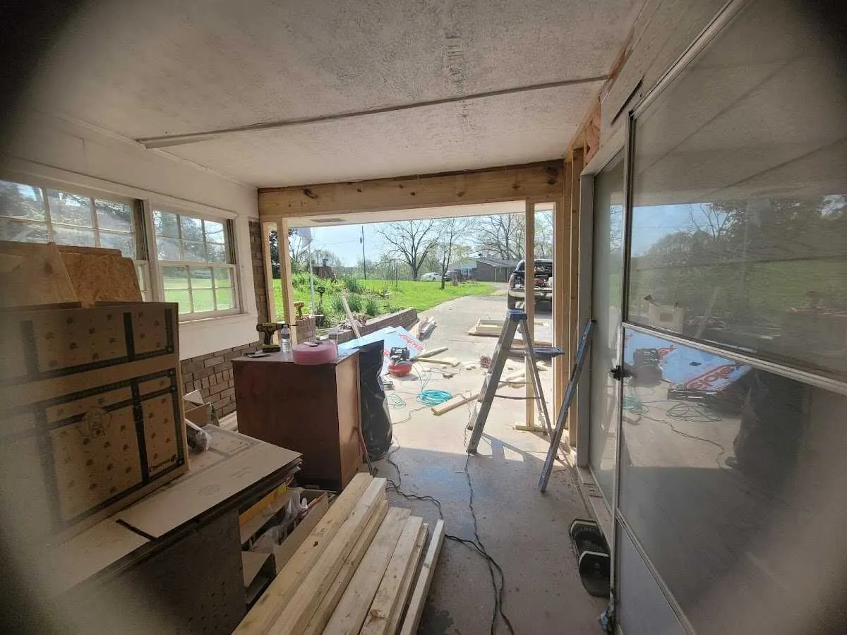 Air movers and dehumidifier for Drying & Dehumidification in Plattekill